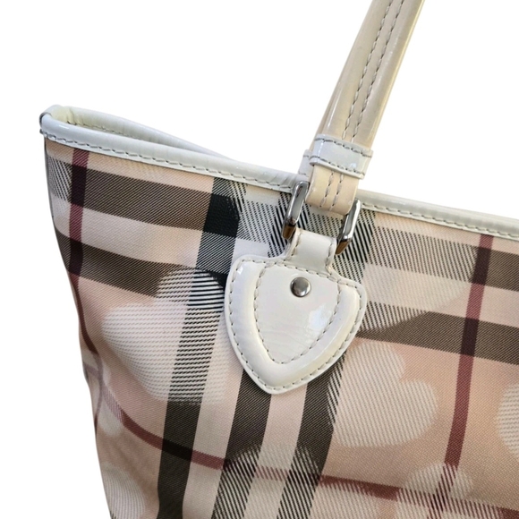 Burberry Cream and Brown Plaid Tote - Picture 4 of 15